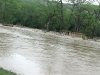 20100416w_flood-river02
