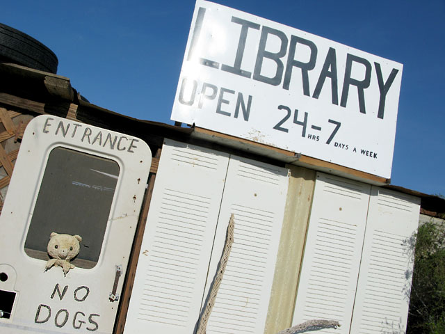 No Dogs Allowed at Slab City Library