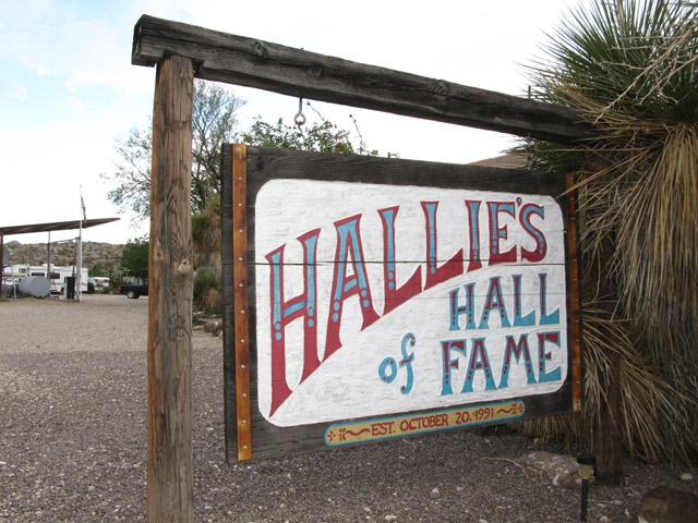 Hallie's Hall of Fame Museum